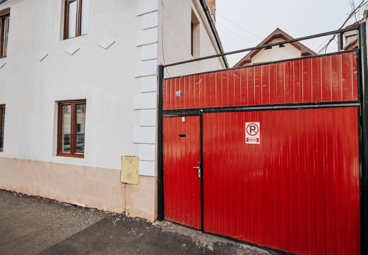 Authentic Old Town Retreat Daire Sibiu Dış mekan fotoğraf
